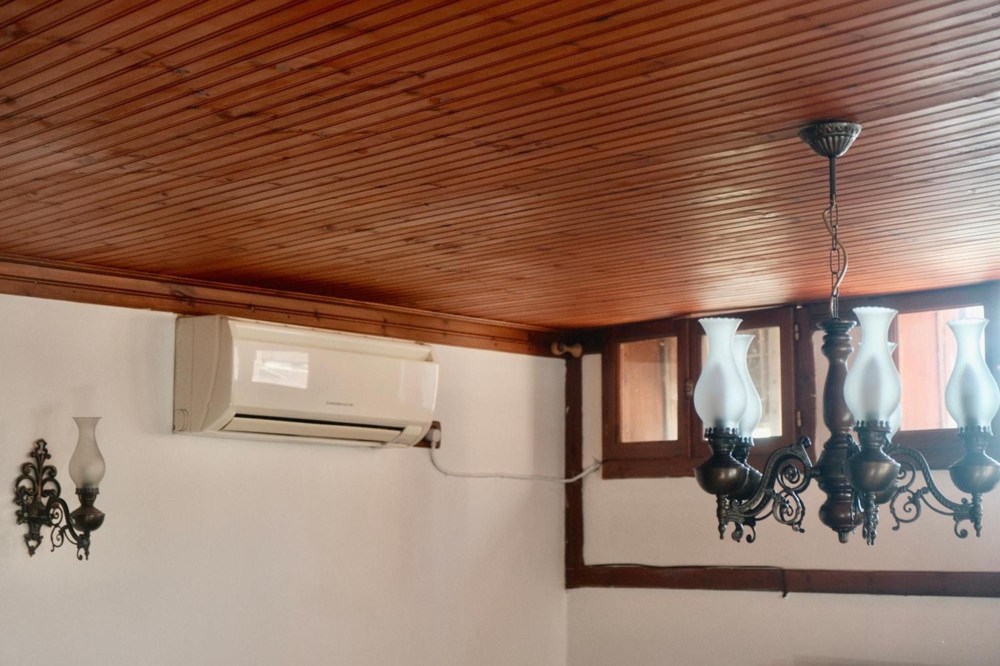 Old Bazaar House Apartment Kruje Bagian luar foto
