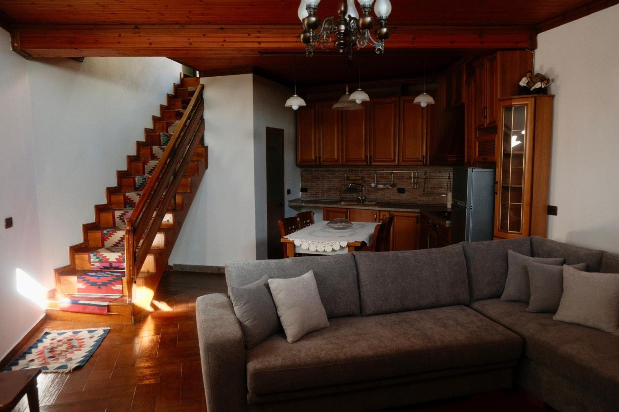 Old Bazaar House Apartment Kruje Bagian luar foto
