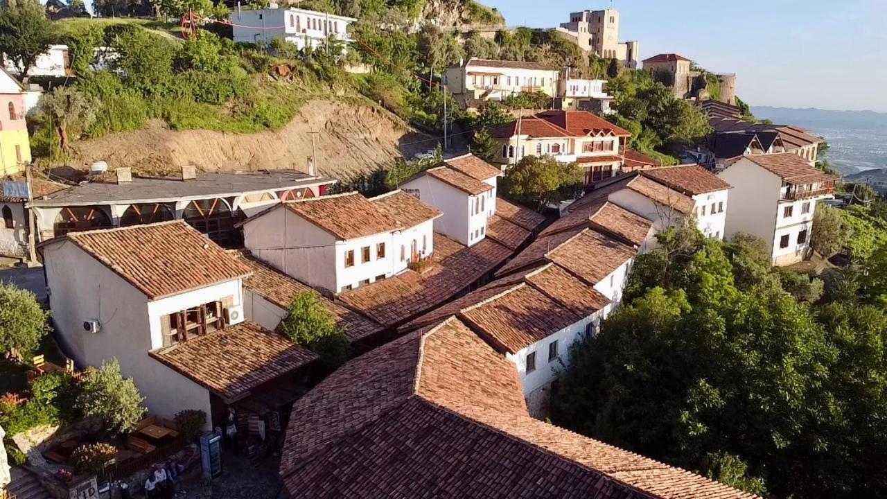 Old Bazaar House Apartment Kruje Bagian luar foto